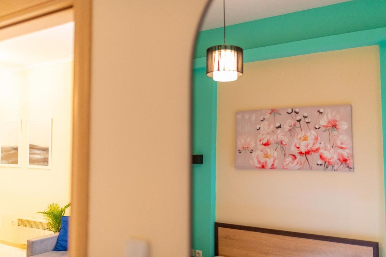 Niovi, Stylish Apartment Near The Waterfront Thessaloníki Eksteriør bilde